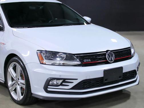 2017 Volkswagen Jetta GLI