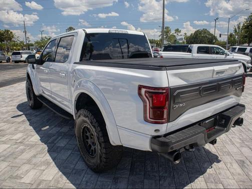 Oxford White 2017 Ford F-150 Raptor