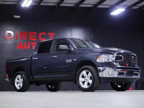 2017 RAM 1500 SLT