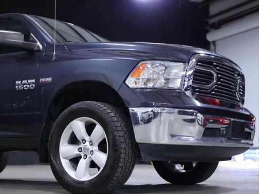2017 RAM 1500 SLT