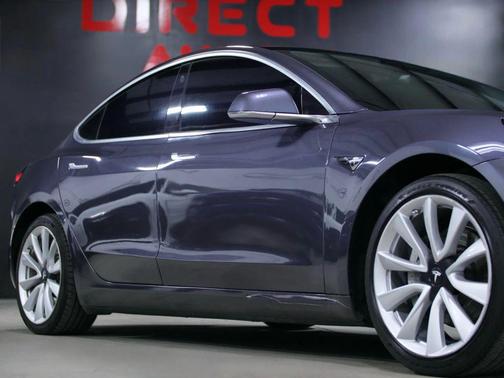 2019 Tesla Model 3 Standard Range Plus
