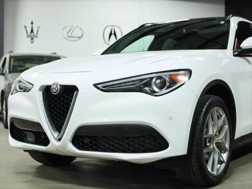 2018 Alfa Romeo Stelvio Ti Sport