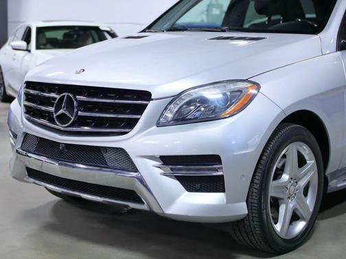 2015 Mercedes-Benz M-Class 4MATIC