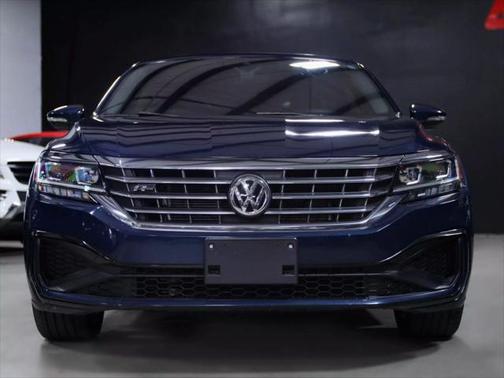 2020 Volkswagen Passat 2.0T R-Line