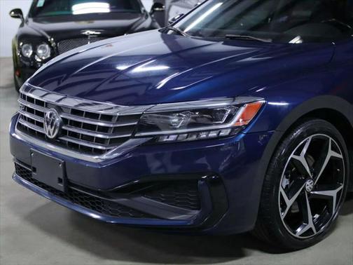 2020 Volkswagen Passat 2.0T R-Line