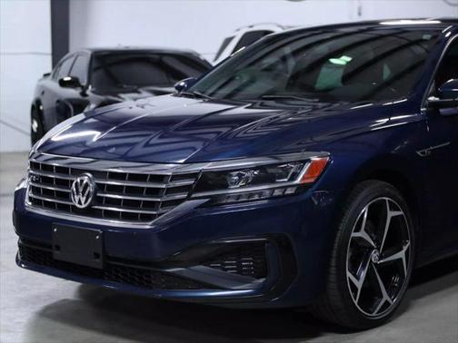 2020 Volkswagen Passat 2.0T R-Line