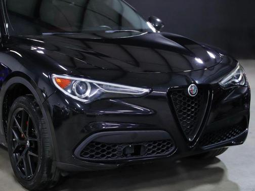 2020 Alfa Romeo Stelvio Sport