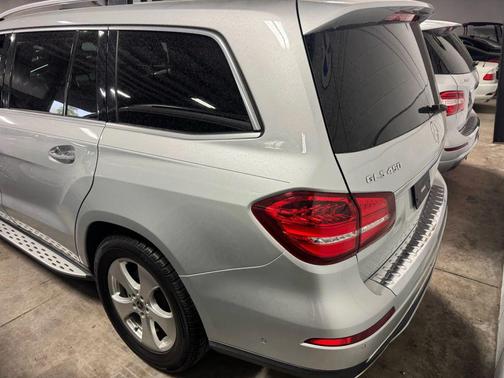 2017 Mercedes-Benz GLS 450 4MATIC