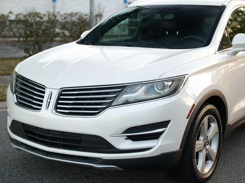 2016 Lincoln MKC Premier