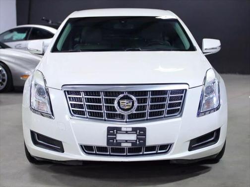 2013 Cadillac XTS Base