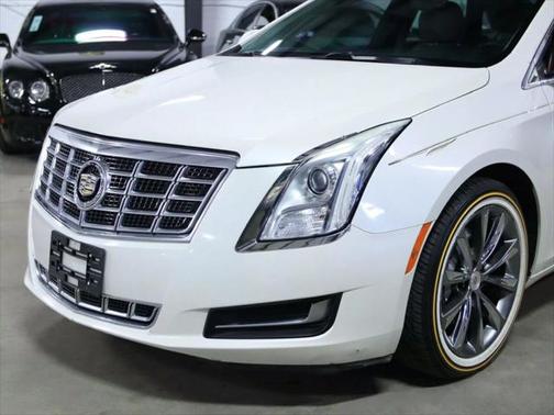 2013 Cadillac XTS Base