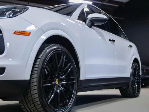 2019 Porsche Cayenne Cayenne