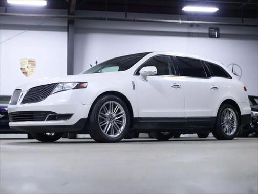 2016 Lincoln MKT EcoBoost