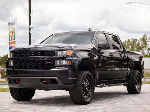 Black 2019 Chevrolet Silverado 1500 Custom Trail Boss