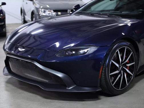 2019 Aston Martin Vantage Coupe 2D