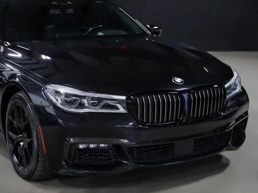 2018 BMW 750 i xDrive