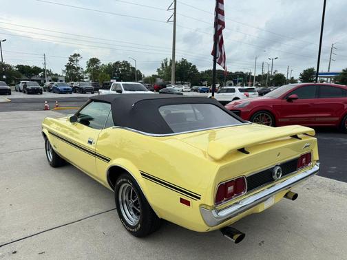 Yellow 1972 Ford Mustang Base