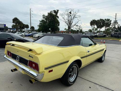 Yellow 1972 Ford Mustang Base