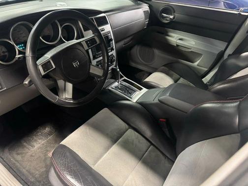 2007 Dodge Charger SRT8