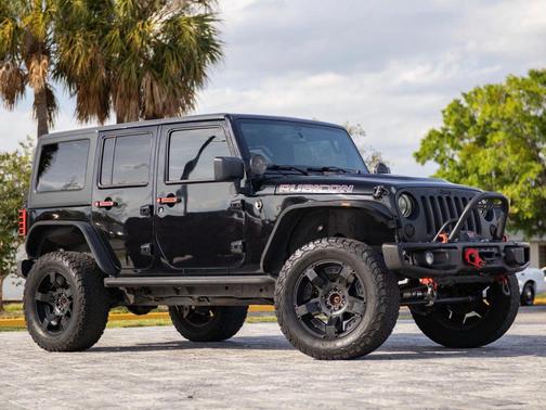 Black Clearcoat 2015 Jeep Wrangler Unlimited Rubicon