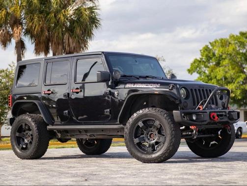 Black Clearcoat 2015 Jeep Wrangler Unlimited Rubicon