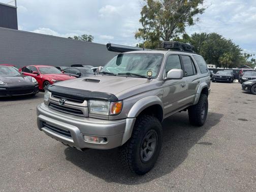 2002 Toyota 4Runner SR5