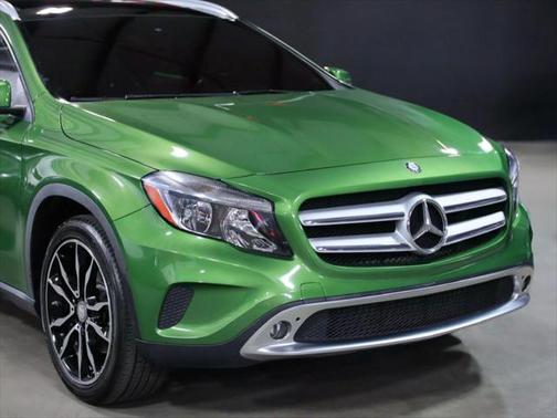 2017 Mercedes-Benz GLA 250 Base