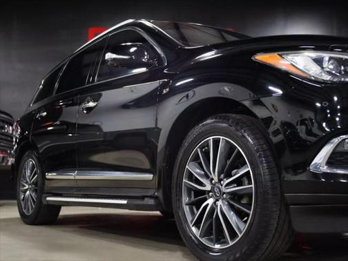 2017 INFINITI QX60 Base