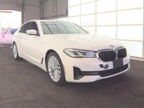 Alpine White 2021 BMW 530 xDrive