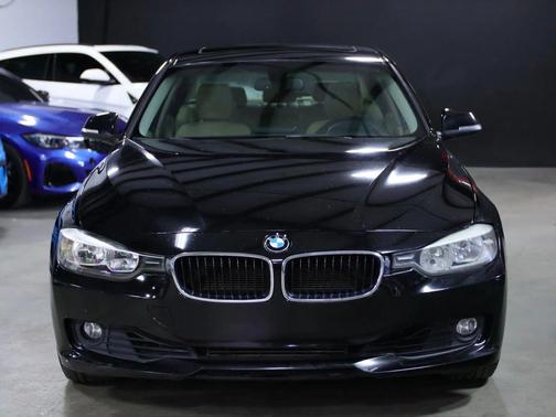 2012 BMW 328 328i Sedan 4D