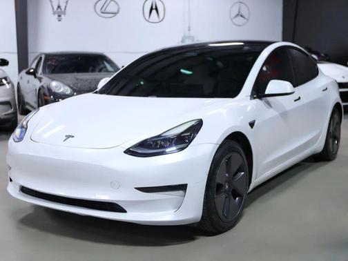 2021 Tesla Model 3 Standard Range Plus