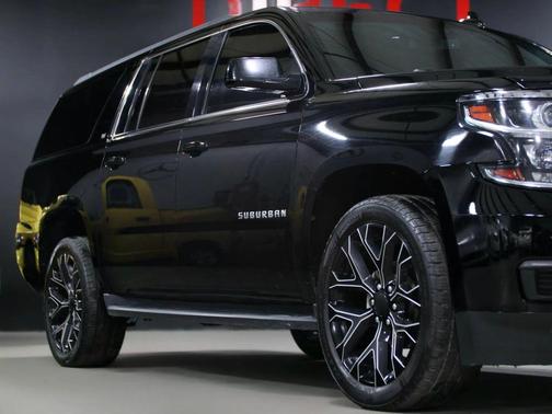 2019 Chevrolet Suburban LT