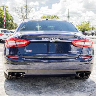 Blu Passione 2014 Maserati Quattroporte GTS