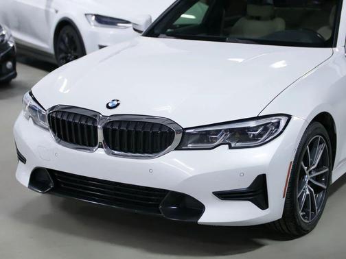 2021 BMW 330 330i Sedan 4D