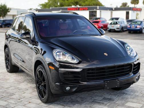 2017 Porsche Cayenne S