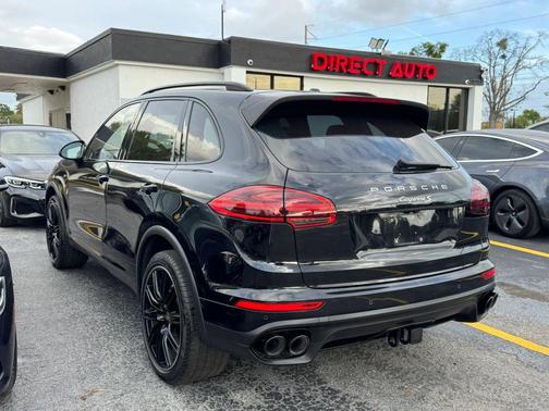 2017 Porsche Cayenne S