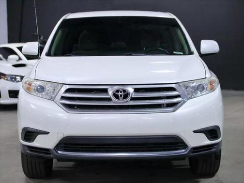 2012 Toyota Highlander SE