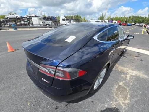 2015 Tesla Model S P85D
