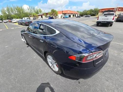 2015 Tesla Model S P85D