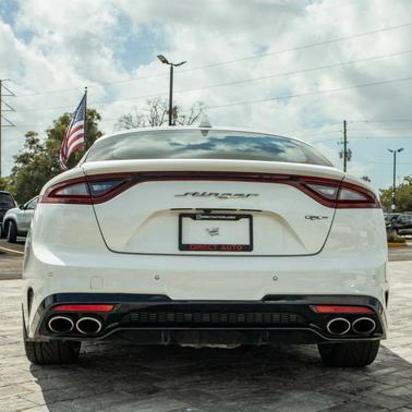 Snow White Pearl 2020 Kia Stinger GT1