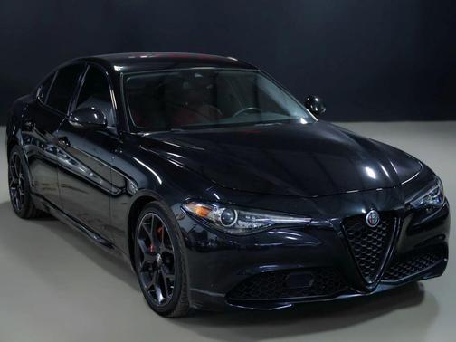 2020 Alfa Romeo Giulia Base