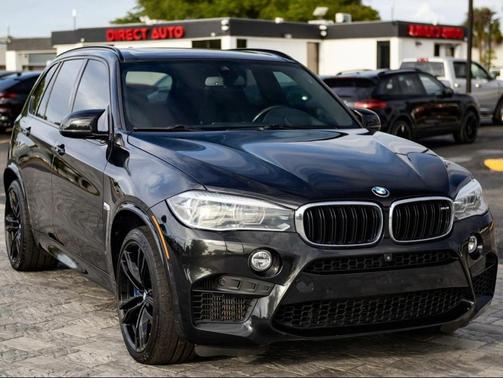 Black Sapphire Metallic 2018 BMW X5 M Base