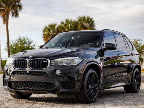 Black 2018 BMW X5 M Base