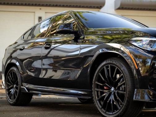 2021 BMW X6 sDrive40i