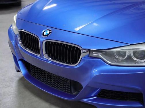 2013 BMW 328 328i Sedan 4D