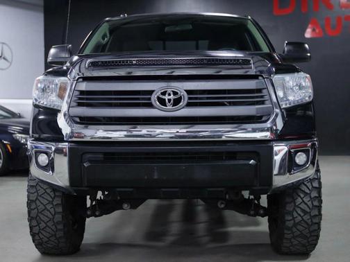 2014 Toyota Tundra SR5