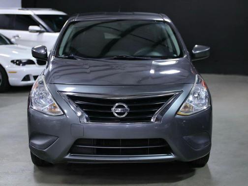 2017 Nissan Versa 1.6 SV