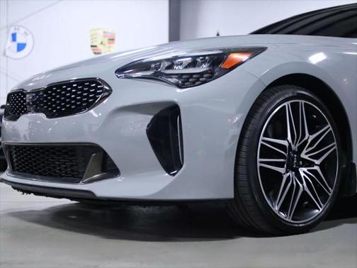 2022 Kia Stinger GT1
