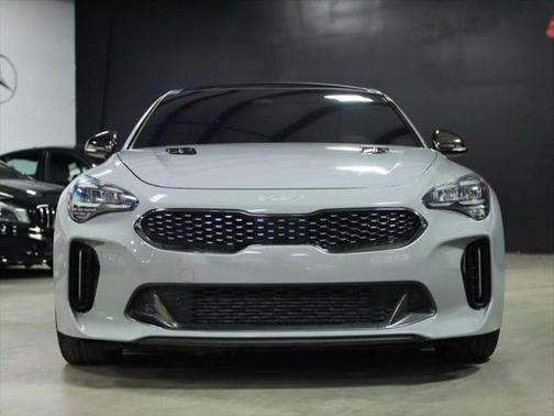 2022 Kia Stinger GT1