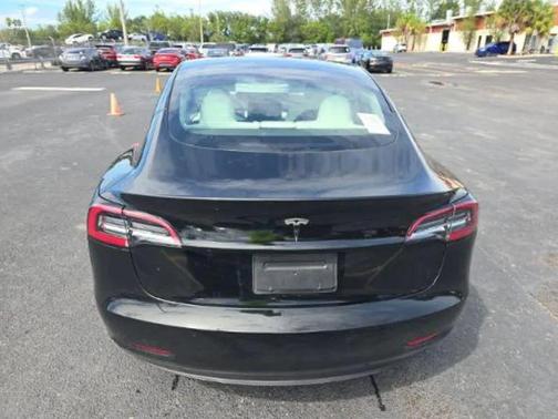 2023 Tesla Model 3 Standard Range